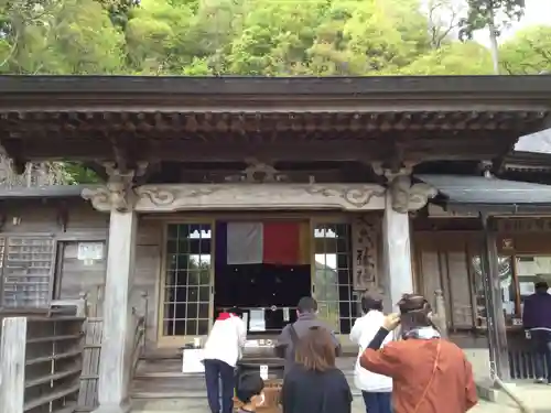 宝珠山 立石寺の本殿