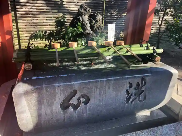 待乳山聖天(本龍院)の手水舎