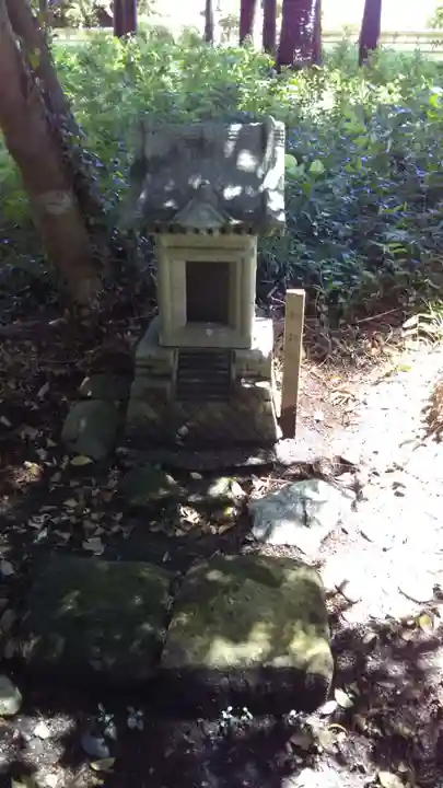 三所神社の末社・摂社