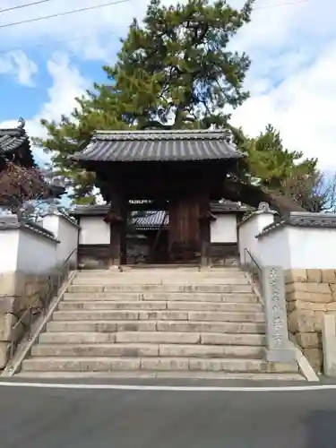 胎蔵寺の山門