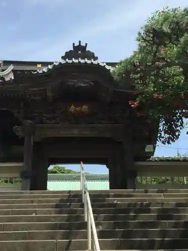 龍口寺の山門