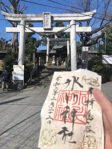 鳩ヶ谷氷川神社の鳥居