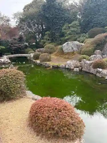 養学院の{uncategorized: "未分類", other: "その他", undefined: "問題あり", building: "その他建物", grave: "お墓", sacred_gate: "鳥居", guardian: "狛犬", statue: "像", buddha: "仏像", history: "歴史", nature: "自然", garden: "庭園", animal: "動物", pagoda: "塔", temizu: "手水舎", mountain_gate: "山門・神門", sanctuary: "本殿・本堂", subordinate: "末社・摂社", art: "芸術", scenery: "景色", jizo: "地蔵", ema: "絵馬", goshuin: "御朱印", omikuji: "おみくじ", items: "授与品その他", amulet: "お守り", goshuincho: "御朱印帳", eats: "食事", festival: "お祭り", votive_dance: "神楽", shichigosan: "七五三参", wedding: "結婚式", experience: "体験その他", initially: "初詣", around: "周辺", anti_infection: "感染症対策"}