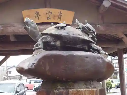 青海神社の狛犬