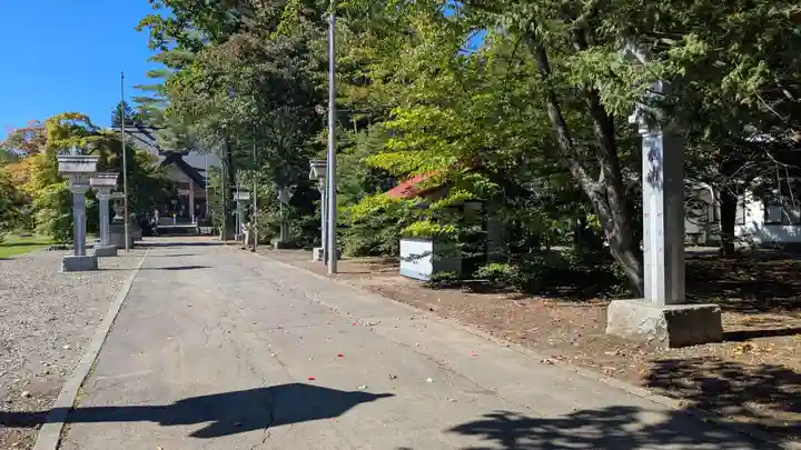 芽室神社の庭園