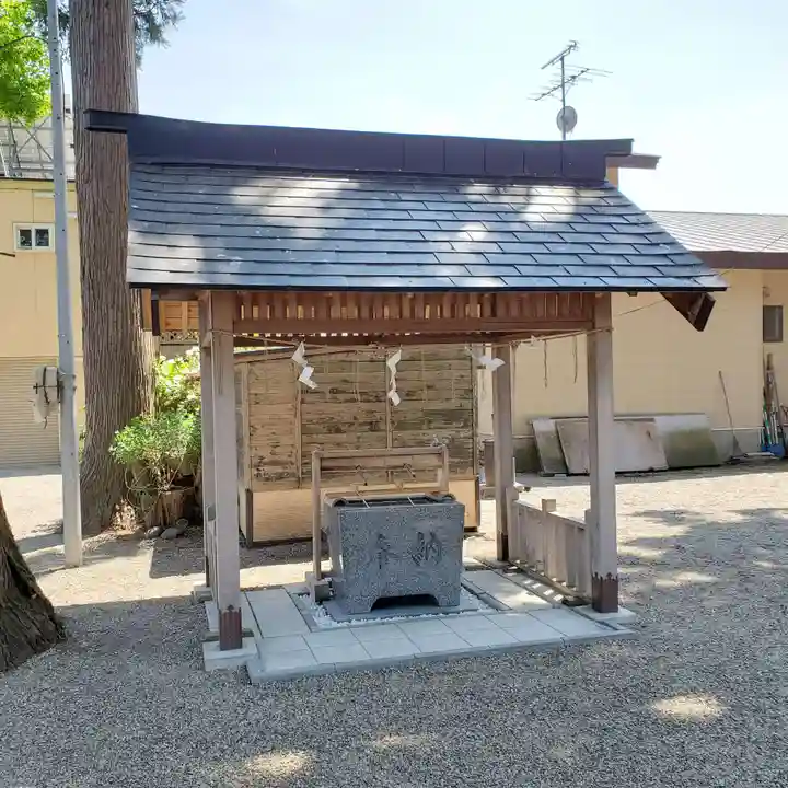 意冨比神社の手水舎