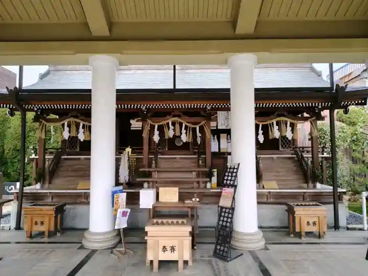 飛行神社の{uncategorized: "未分類", other: "その他", undefined: "問題あり", building: "その他建物", grave: "お墓", sacred_gate: "鳥居", guardian: "狛犬", statue: "像", buddha: "仏像", history: "歴史", nature: "自然", garden: "庭園", animal: "動物", pagoda: "塔", temizu: "手水舎", mountain_gate: "山門・神門", sanctuary: "本殿・本堂", subordinate: "末社・摂社", art: "芸術", scenery: "景色", jizo: "地蔵", ema: "絵馬", goshuin: "御朱印", omikuji: "おみくじ", items: "授与品その他", amulet: "お守り", goshuincho: "御朱印帳", eats: "食事", festival: "お祭り", votive_dance: "神楽", shichigosan: "七五三参", wedding: "結婚式", experience: "体験その他", initially: "初詣", around: "周辺", anti_infection: "感染症対策"}