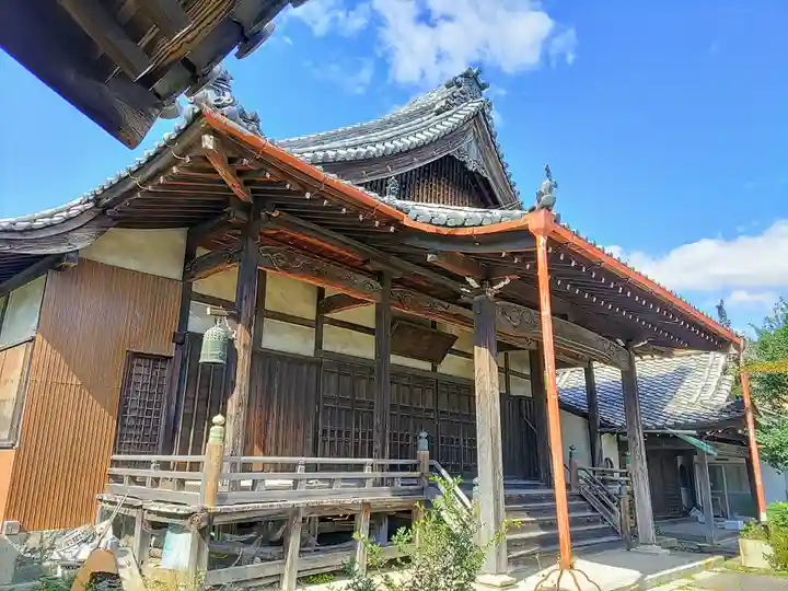 蓮慶寺の本殿・本堂