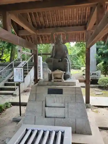 教王寺の地蔵