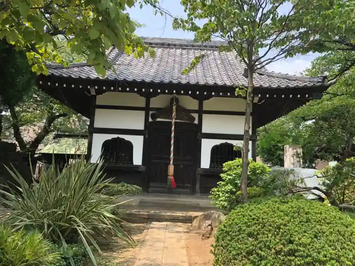 金蔵寺の本殿・本堂