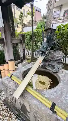 高木神社の手水舎