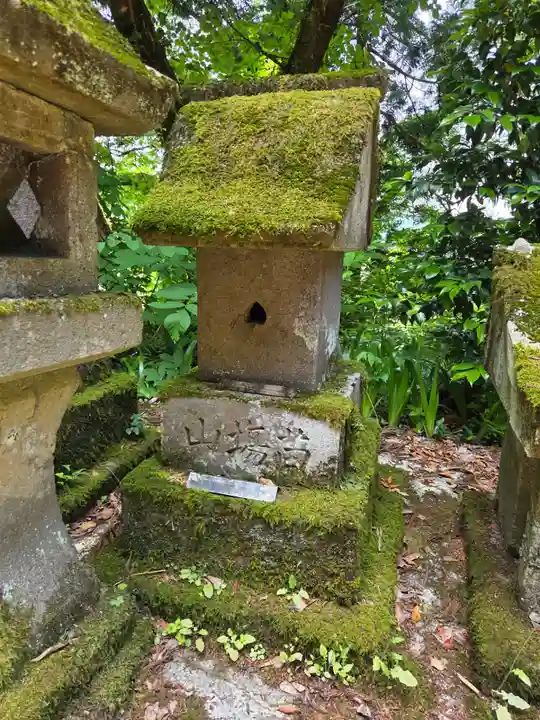巣守神社(新潟県)