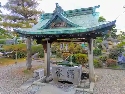 青塚社（北方町）の手水舎