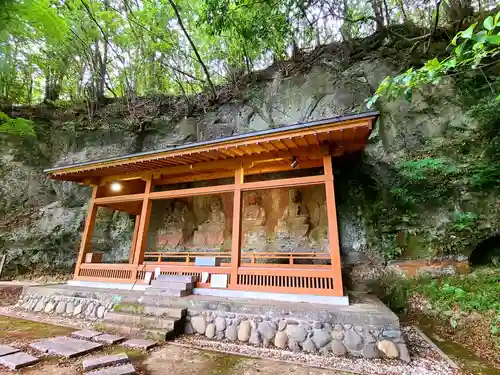 菅尾磨崖仏(大分県)