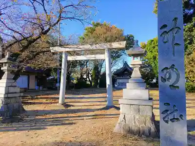 神明社の鳥居
