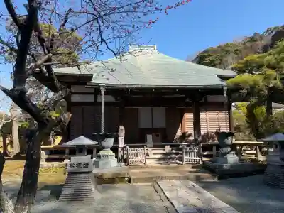 光触寺の{uncategorized: "未分類", other: "その他", undefined: "問題あり", building: "その他建物", grave: "お墓", sacred_gate: "鳥居", guardian: "狛犬", statue: "像", buddha: "仏像", history: "歴史", nature: "自然", garden: "庭園", animal: "動物", pagoda: "塔", temizu: "手水舎", mountain_gate: "山門・神門", sanctuary: "本殿・本堂", subordinate: "末社・摂社", art: "芸術", scenery: "景色", jizo: "地蔵", ema: "絵馬", goshuin: "御朱印", omikuji: "おみくじ", items: "授与品その他", amulet: "お守り", goshuincho: "御朱印帳", eats: "食事", festival: "お祭り", votive_dance: "神楽", shichigosan: "七五三参", wedding: "結婚式", experience: "体験その他", initially: "初詣", around: "周辺", anti_infection: "感染症対策"}