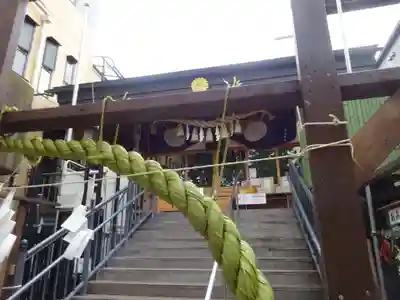 菊名神社の本殿・本堂