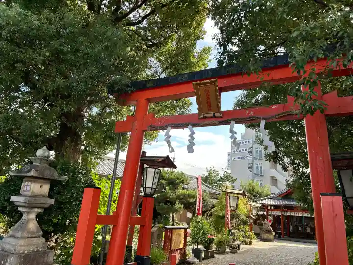 源九郎稲荷神社(奈良県)