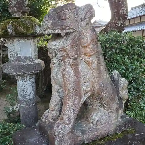 花垣神社の狛犬