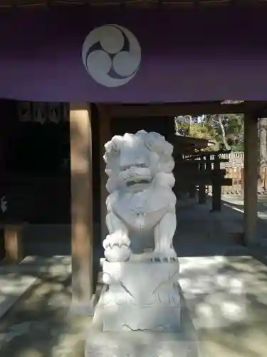 唐澤山神社の狛犬