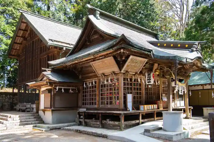 羽黒山神社の本殿・本堂