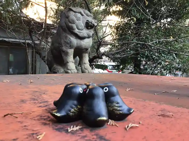 くまくま神社(導きの社 熊野町熊野神社)の狛犬