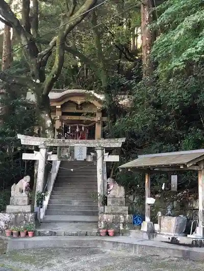 西平神社の鳥居