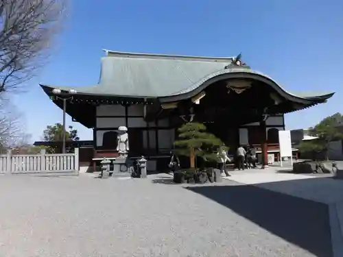 成田山大阪別院　明王院の本殿