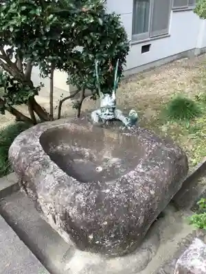 八幡神社(池之内)の手水舎