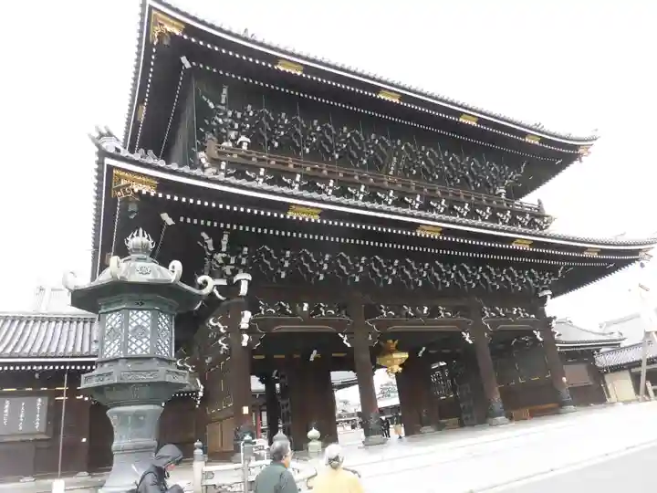 東本願寺(真宗本廟)の山門・神門