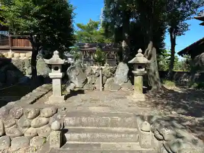 阿具麻神社の末社・摂社