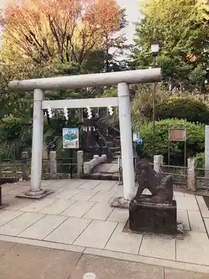 鳩森八幡神社(東京都)