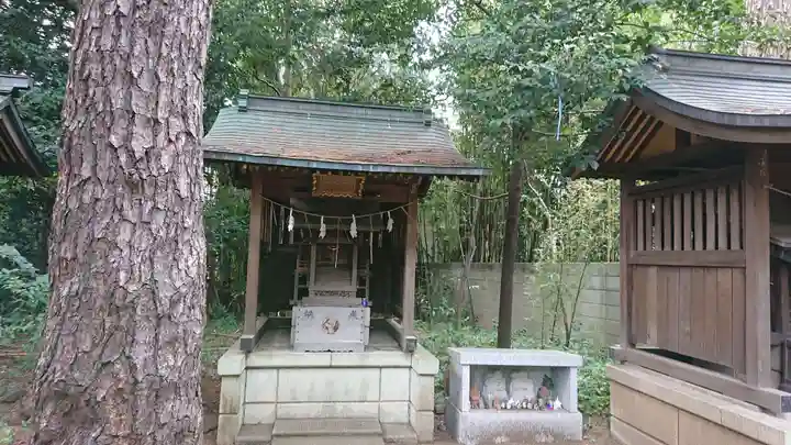 下高井戸八幡神社の末社・摂社