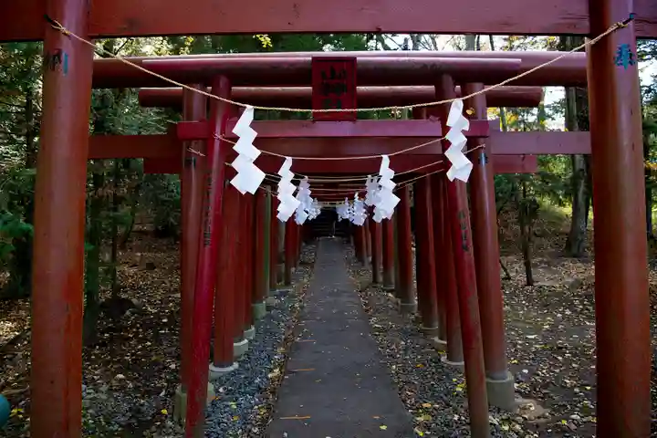 新屋山神社(山梨県)
