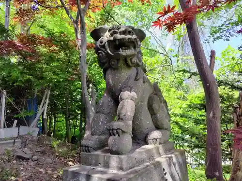 平岸天満宮・太平山三吉神社の狛犬