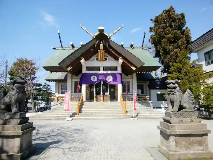 烈々布神社の本殿・本堂