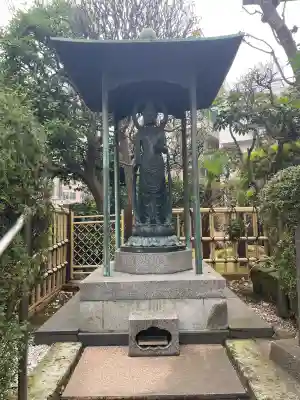 宗清寺の{uncategorized: "未分類", other: "その他", undefined: "問題あり", building: "その他建物", grave: "お墓", sacred_gate: "鳥居", guardian: "狛犬", statue: "像", buddha: "仏像", history: "歴史", nature: "自然", garden: "庭園", animal: "動物", pagoda: "塔", temizu: "手水舎", mountain_gate: "山門・神門", sanctuary: "本殿・本堂", subordinate: "末社・摂社", art: "芸術", scenery: "景色", jizo: "地蔵", ema: "絵馬", goshuin: "御朱印", omikuji: "おみくじ", items: "授与品その他", amulet: "お守り", goshuincho: "御朱印帳", eats: "食事", festival: "お祭り", votive_dance: "神楽", shichigosan: "七五三参", wedding: "結婚式", experience: "体験その他", initially: "初詣", around: "周辺", anti_infection: "感染症対策"}