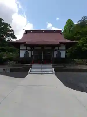 泉渓寺の本殿・本堂