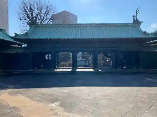 湯島聖堂の山門・神門