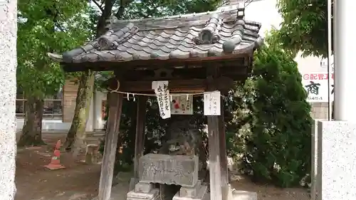 新城神社の手水舎
