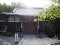 報国寺の本殿・本堂