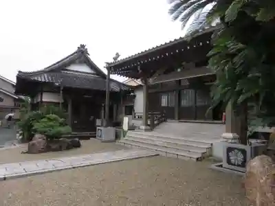 雲居寺の本殿・本堂