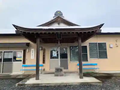 貴船神社の{uncategorized: "未分類", other: "その他", undefined: "問題あり", building: "その他建物", grave: "お墓", sacred_gate: "鳥居", guardian: "狛犬", statue: "像", buddha: "仏像", history: "歴史", nature: "自然", garden: "庭園", animal: "動物", pagoda: "塔", temizu: "手水舎", mountain_gate: "山門・神門", sanctuary: "本殿・本堂", subordinate: "末社・摂社", art: "芸術", scenery: "景色", jizo: "地蔵", ema: "絵馬", goshuin: "御朱印", omikuji: "おみくじ", items: "授与品その他", amulet: "お守り", goshuincho: "御朱印帳", eats: "食事", festival: "お祭り", votive_dance: "神楽", shichigosan: "七五三参", wedding: "結婚式", experience: "体験その他", initially: "初詣", around: "周辺", anti_infection: "感染症対策"}