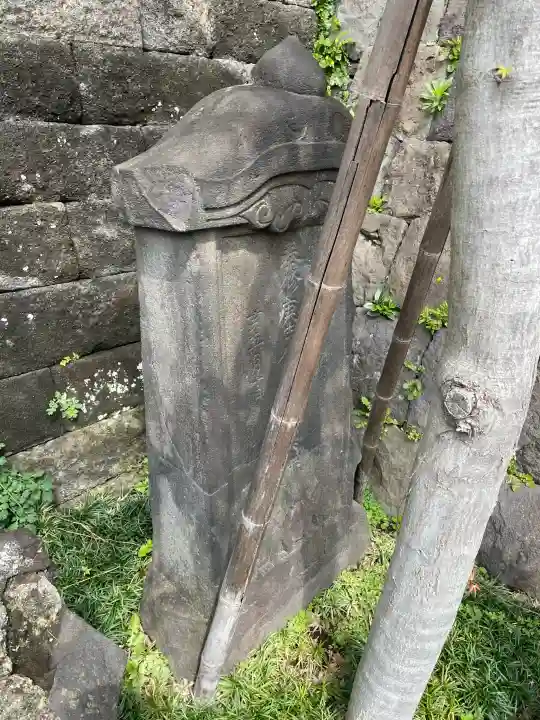 妙清寺の{uncategorized: "未分類", other: "その他", undefined: "問題あり", building: "その他建物", grave: "お墓", sacred_gate: "鳥居", guardian: "狛犬", statue: "像", buddha: "仏像", history: "歴史", nature: "自然", garden: "庭園", animal: "動物", pagoda: "塔", temizu: "手水舎", mountain_gate: "山門・神門", sanctuary: "本殿・本堂", subordinate: "末社・摂社", art: "芸術", scenery: "景色", jizo: "地蔵", ema: "絵馬", goshuin: "御朱印", omikuji: "おみくじ", items: "授与品その他", amulet: "お守り", goshuincho: "御朱印帳", eats: "食事", festival: "お祭り", votive_dance: "神楽", shichigosan: "七五三参", wedding: "結婚式", experience: "体験その他", initially: "初詣", around: "周辺", anti_infection: "感染症対策"}