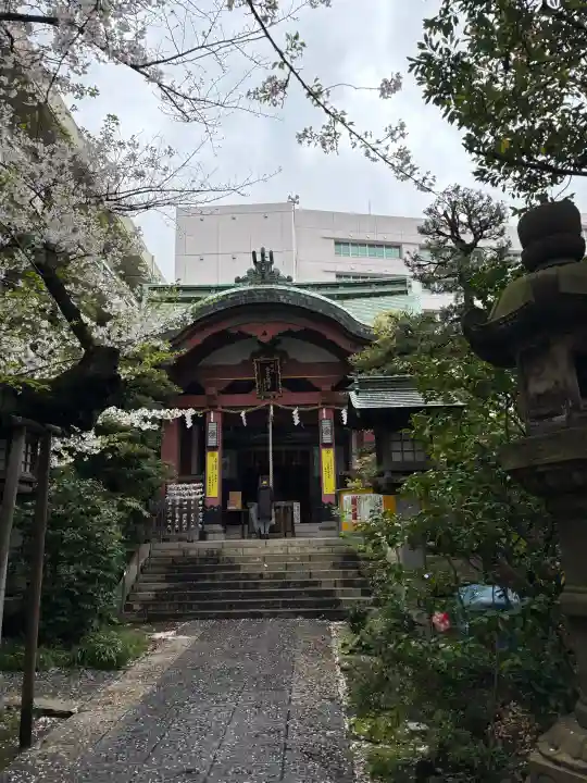 金刀比羅宮東京分社の{uncategorized: "未分類", other: "その他", undefined: "問題あり", building: "その他建物", grave: "お墓", sacred_gate: "鳥居", guardian: "狛犬", statue: "像", buddha: "仏像", history: "歴史", nature: "自然", garden: "庭園", animal: "動物", pagoda: "塔", temizu: "手水舎", mountain_gate: "山門・神門", sanctuary: "本殿・本堂", subordinate: "末社・摂社", art: "芸術", scenery: "景色", jizo: "地蔵", ema: "絵馬", goshuin: "御朱印", omikuji: "おみくじ", items: "授与品その他", amulet: "お守り", goshuincho: "御朱印帳", eats: "食事", festival: "お祭り", votive_dance: "神楽", shichigosan: "七五三参", wedding: "結婚式", experience: "体験その他", initially: "初詣", around: "周辺", anti_infection: "感染症対策"}