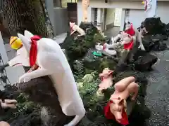 京濱伏見稲荷神社の狛犬