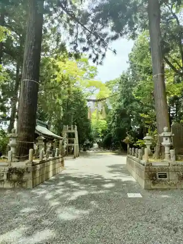 御宝殿熊野神社の庭園