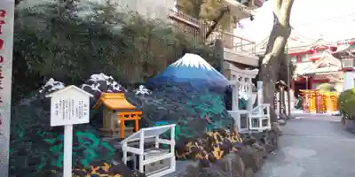 京濱伏見稲荷神社の末社・摂社