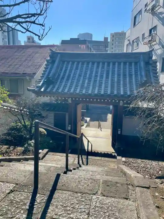 法雲寺の{uncategorized: "未分類", other: "その他", undefined: "問題あり", building: "その他建物", grave: "お墓", sacred_gate: "鳥居", guardian: "狛犬", statue: "像", buddha: "仏像", history: "歴史", nature: "自然", garden: "庭園", animal: "動物", pagoda: "塔", temizu: "手水舎", mountain_gate: "山門・神門", sanctuary: "本殿・本堂", subordinate: "末社・摂社", art: "芸術", scenery: "景色", jizo: "地蔵", ema: "絵馬", goshuin: "御朱印", omikuji: "おみくじ", items: "授与品その他", amulet: "お守り", goshuincho: "御朱印帳", eats: "食事", festival: "お祭り", votive_dance: "神楽", shichigosan: "七五三参", wedding: "結婚式", experience: "体験その他", initially: "初詣", around: "周辺", anti_infection: "感染症対策"}