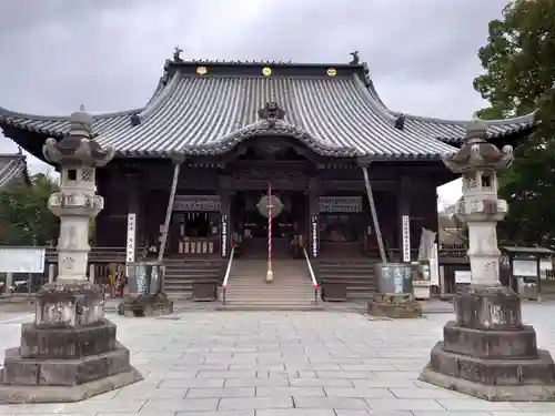 鑁阿寺の本殿・本堂